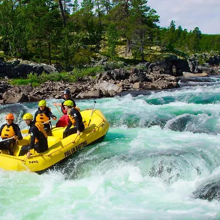 Active Adventure Base - & Lavvo, Fjellpark * Dagali