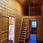 Active Adventure Base - & Lavvo, Fjellpark 公寓 *